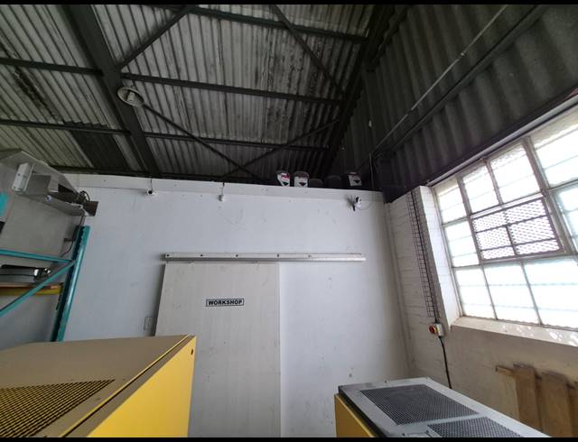 662M² WAREHOUSE TO LET IN GANTS PLAZA
